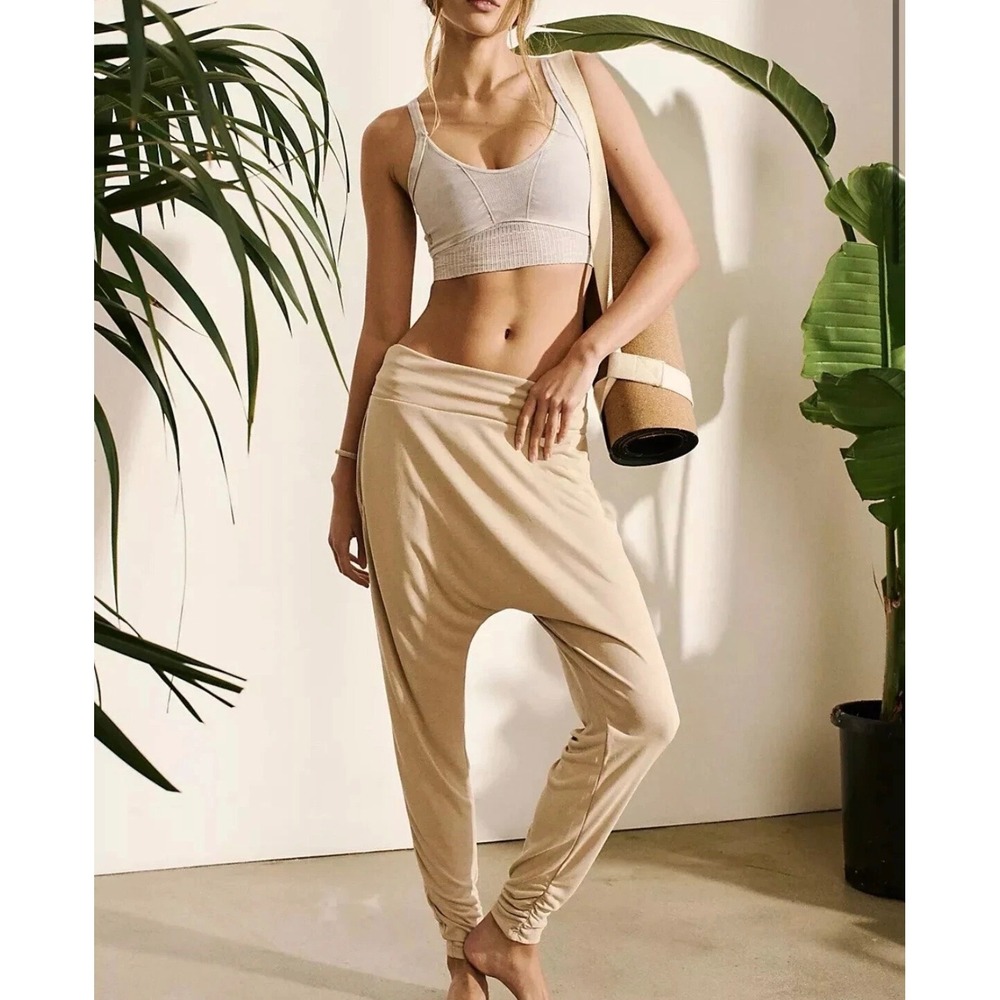 Free People Movement Echo Harem Pants in Clay Size Small